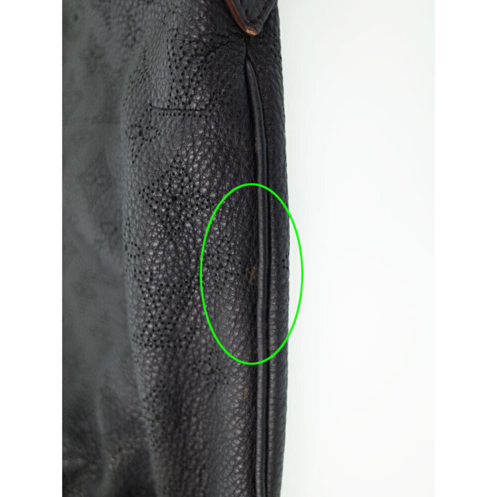 Louis Vuitton Mahina Selene Bag - Picture 6 of 8